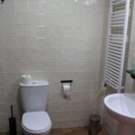 Baño 4. Casa Rural El Nidal. Casas de Don Pedro. La siberia Extremeña