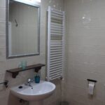 Baño 3. Casa Rural El Nidal. Casas de Don Pedro. La siberia Extremeña